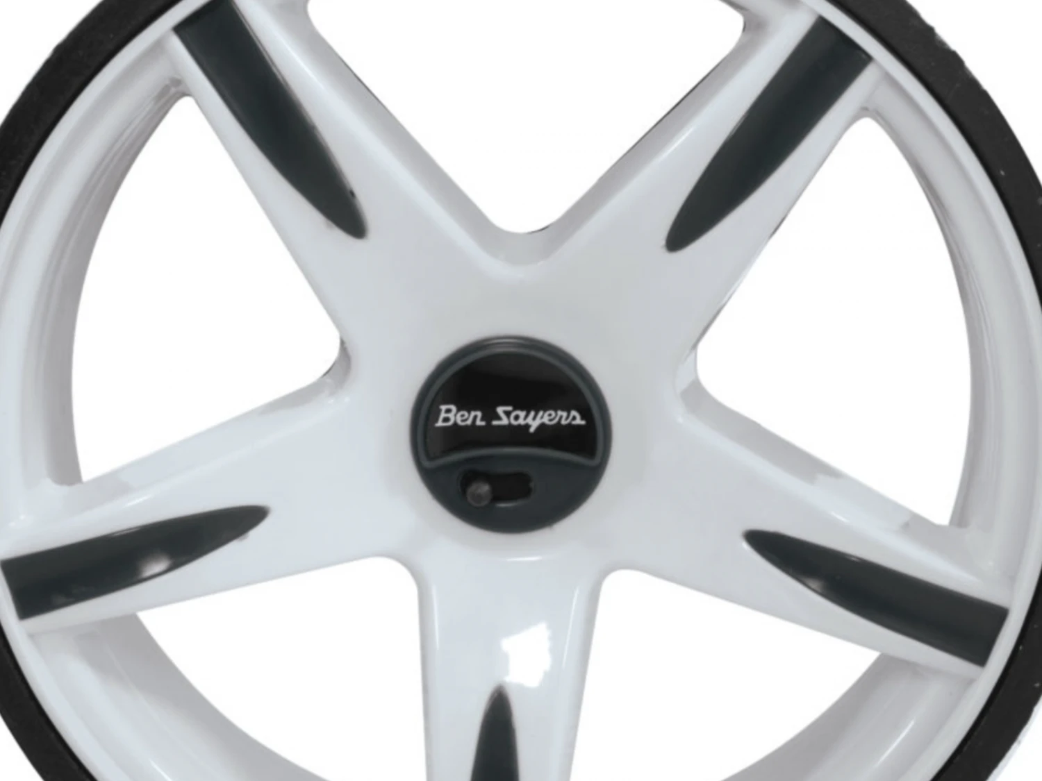 Ben Sayers Lithum Battery Golf Trolley - 18 Hole 6 Ben Sayers Lithum Battery Golf Trolley - 18 Hole - Image 6